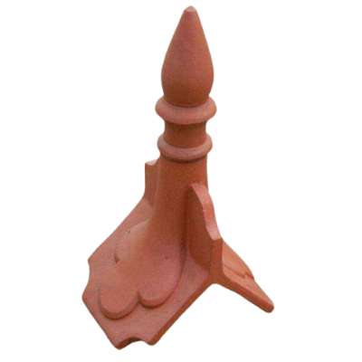 Spike finials
